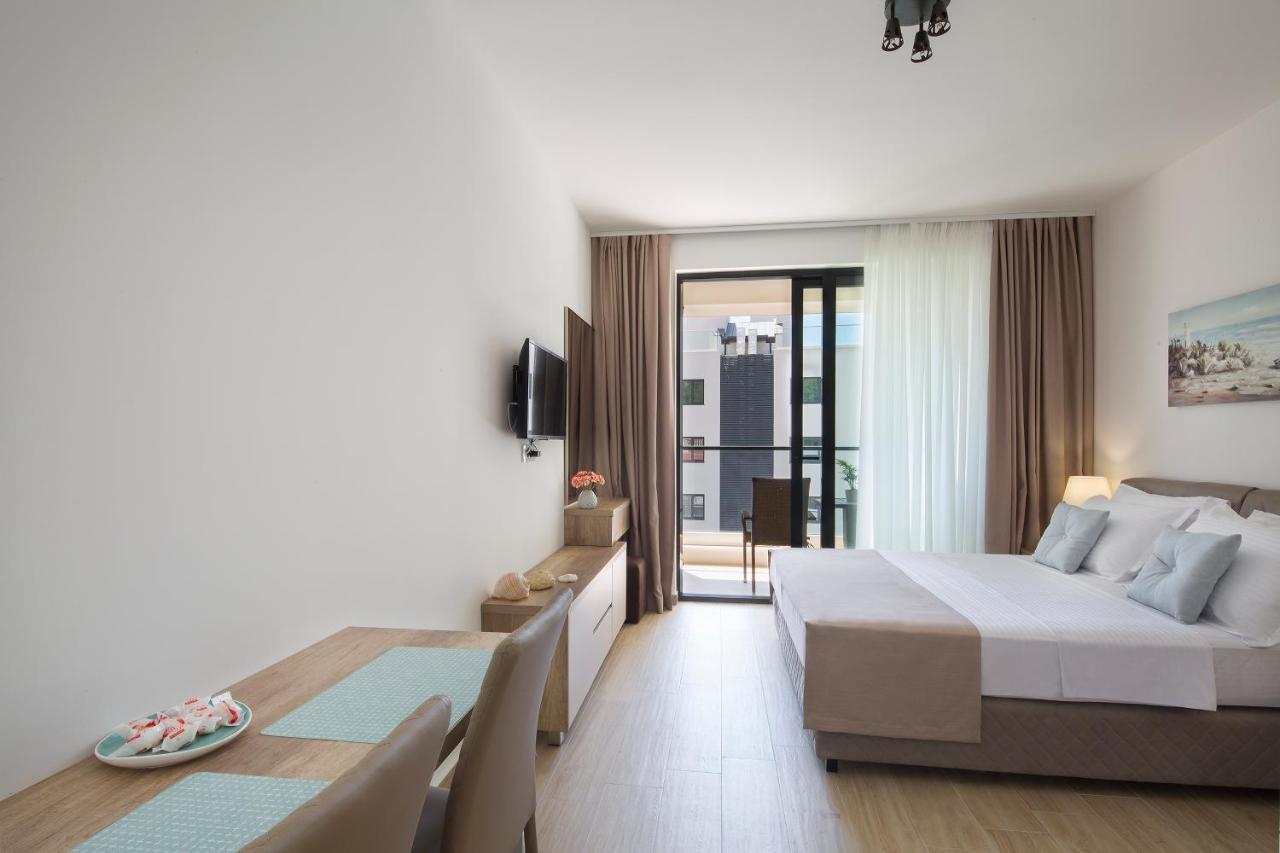 בודווה Apartments Djuro Rafailovic מראה חיצוני תמונה